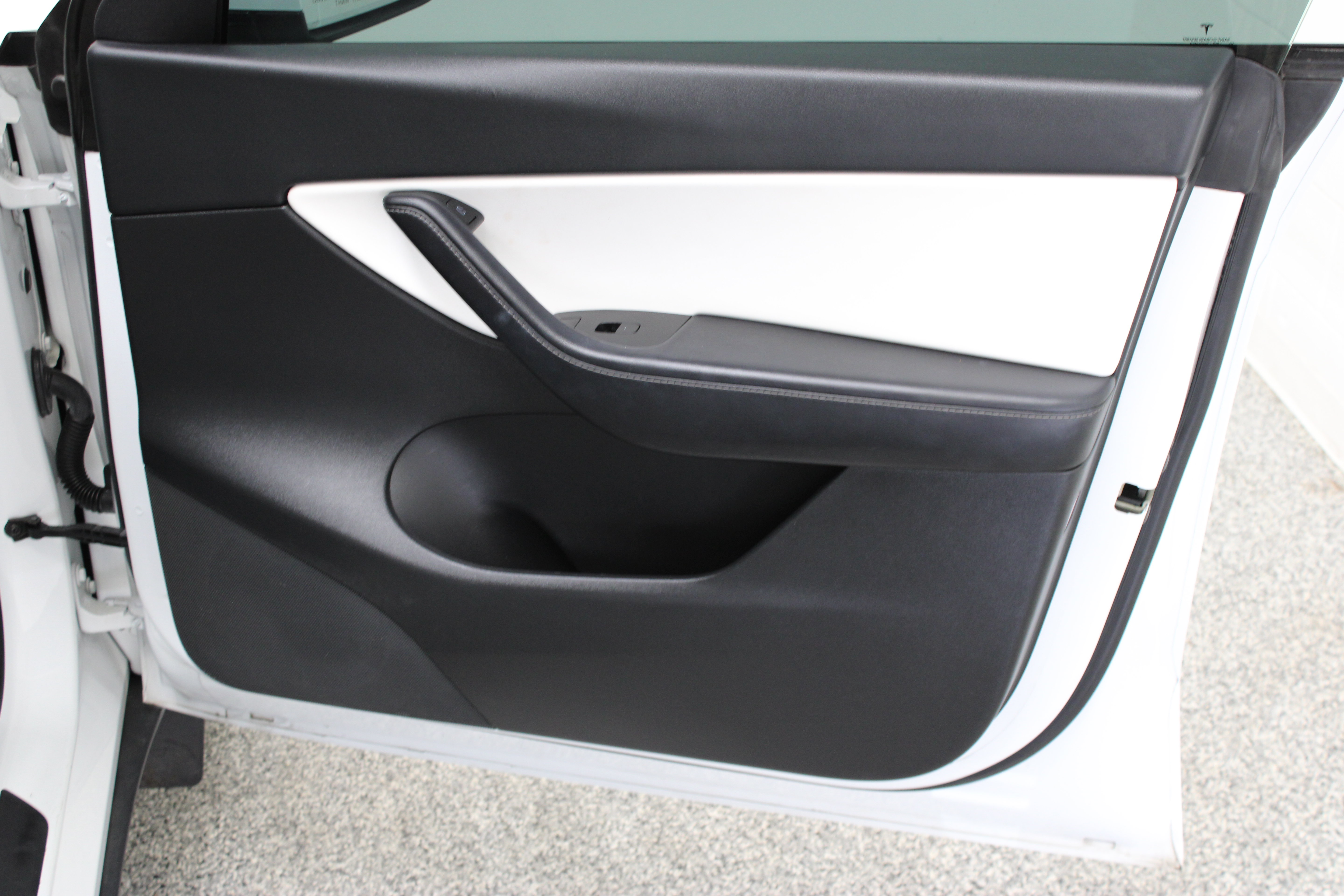 Used 2021 Tesla Model Y Long Range AWD/4WD image 33