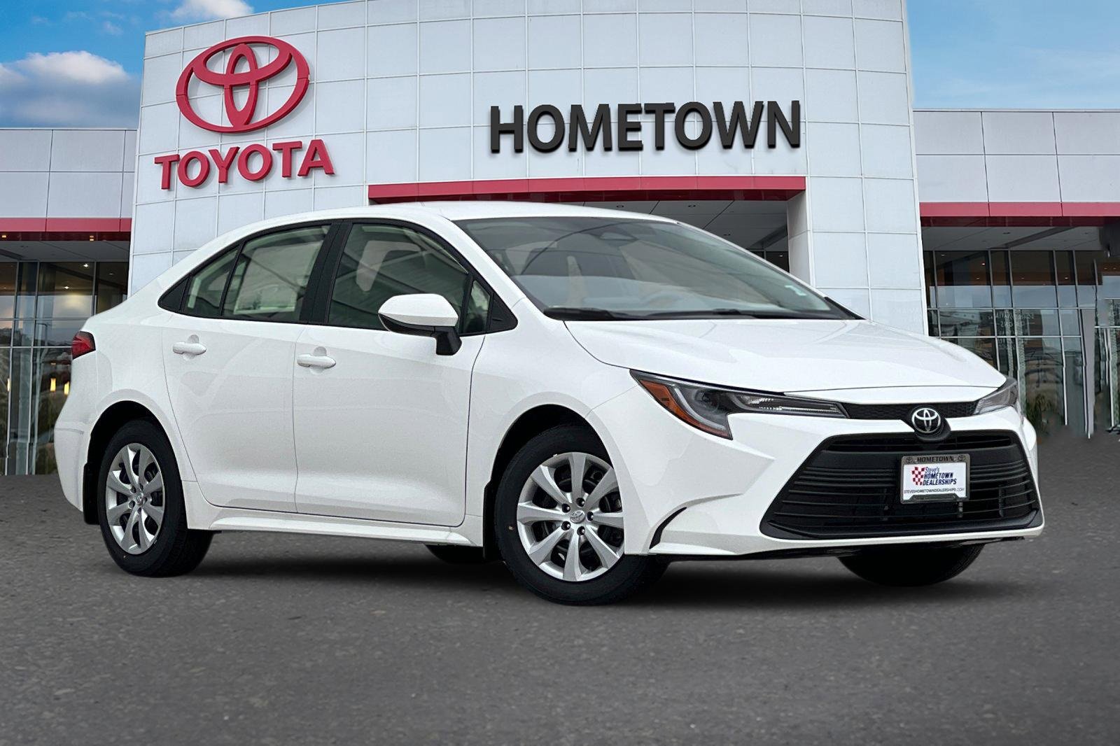 New 2026 Toyota Corolla LE image 2