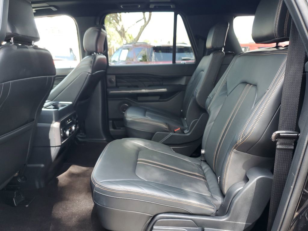 Used 2023 Ford Expedition Max Platinum image 10