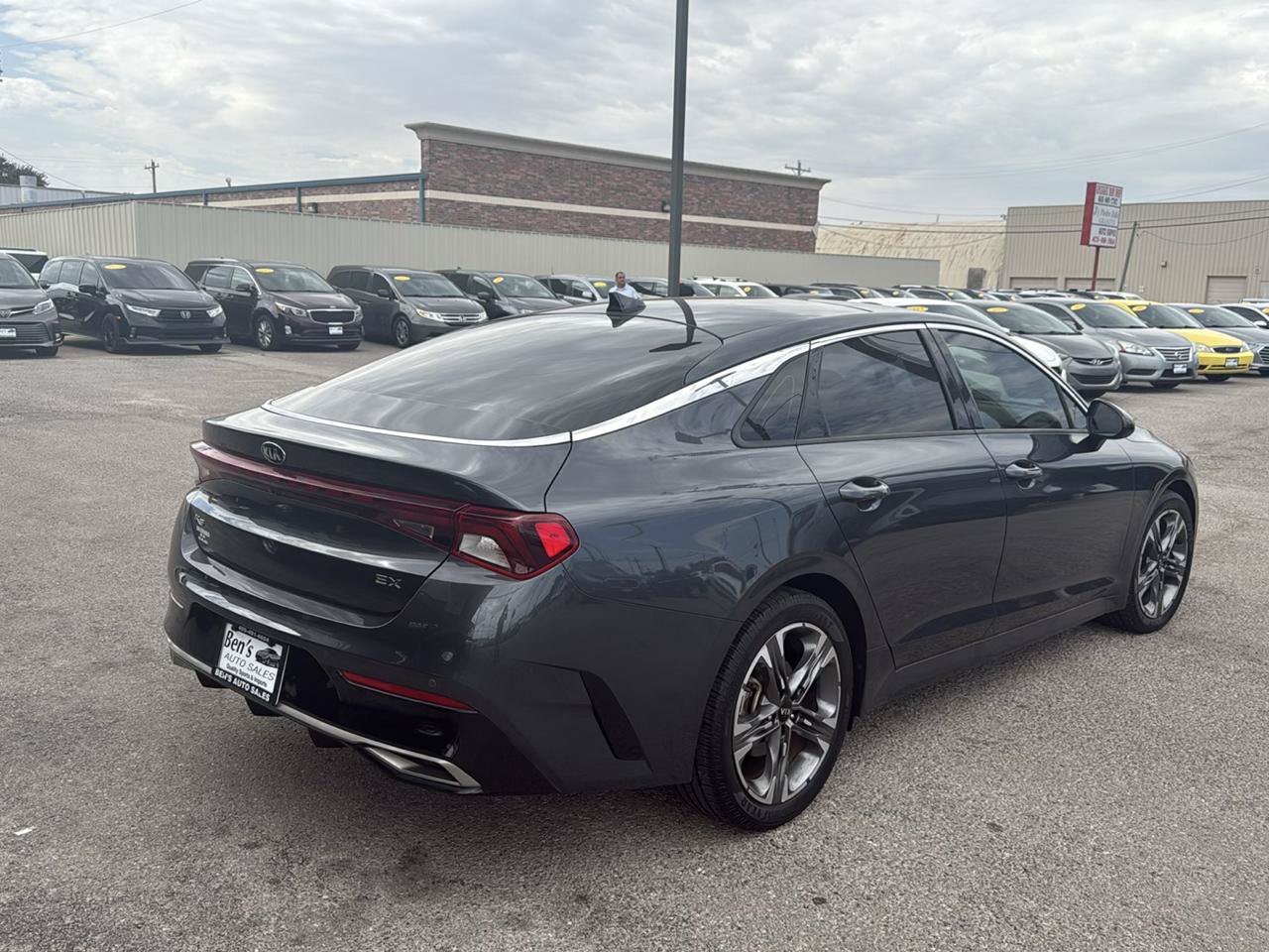 Used 2021 Kia K5 EX FWD image 6