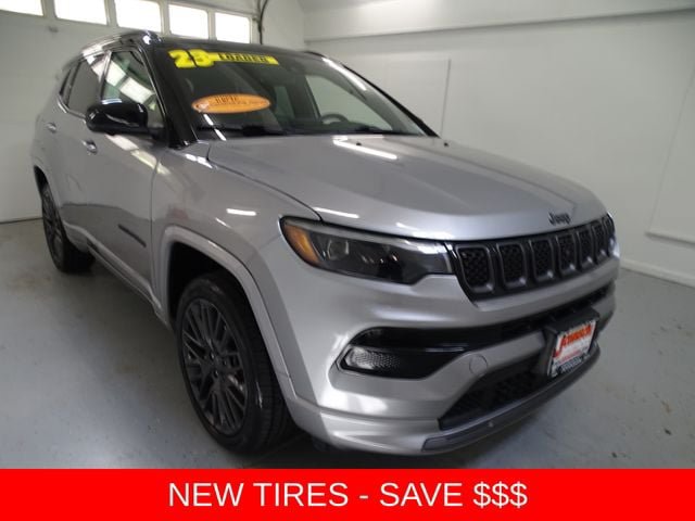 Certified 2023 Jeep Compass High Altitude w/ Driver Assist Group I AWD/4WD image 1
