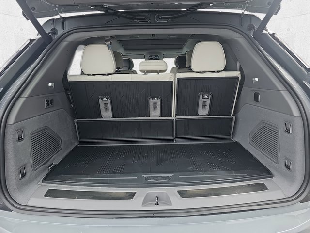 New 2026 Cadillac Escalade IQ Sport 1 w/ LPO, ONYX Package image 13