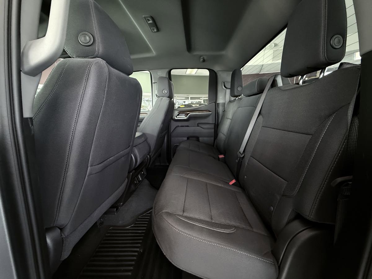 Used 2025 GMC Sierra 1500 Elevation AWD/4WD image 28