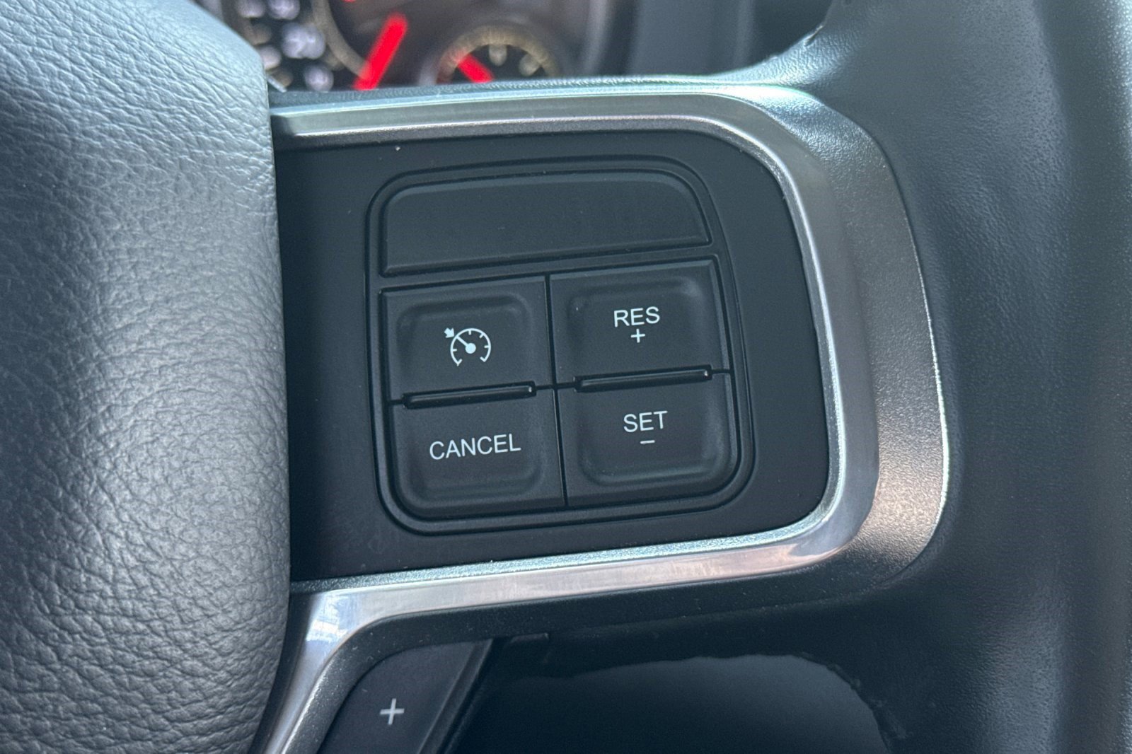 Used 2019 RAM 2500 Laramie image 29