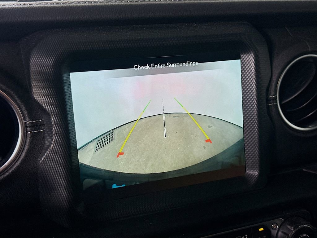 Used 2023 Jeep Wrangler Unlimited Sahara w/ Cold Weather Group image 10