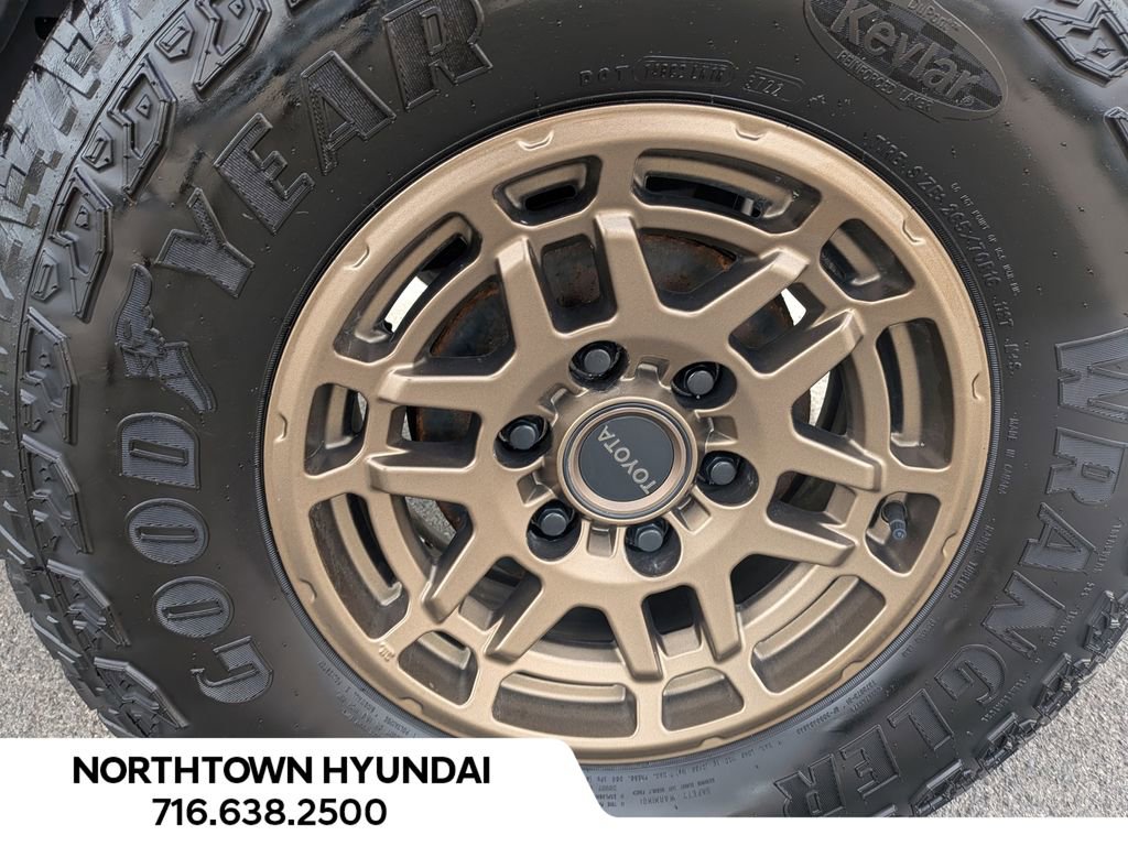 Used 2023 Toyota Tacoma 4x4 Double Cab w/ Trail Edition image 40