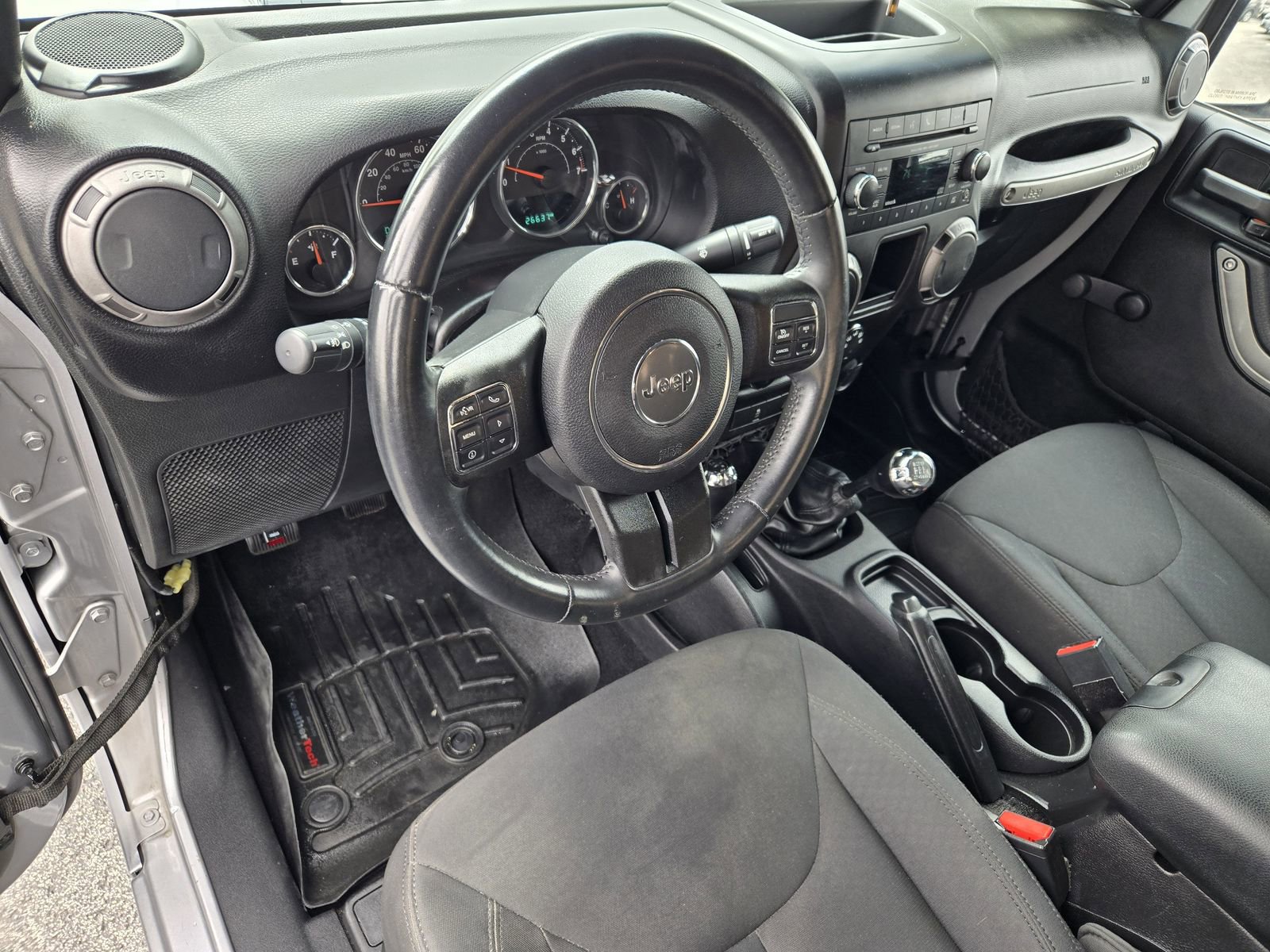 Used 2015 Jeep Wrangler Sport w/ Connectivity Group AWD/4WD image 24