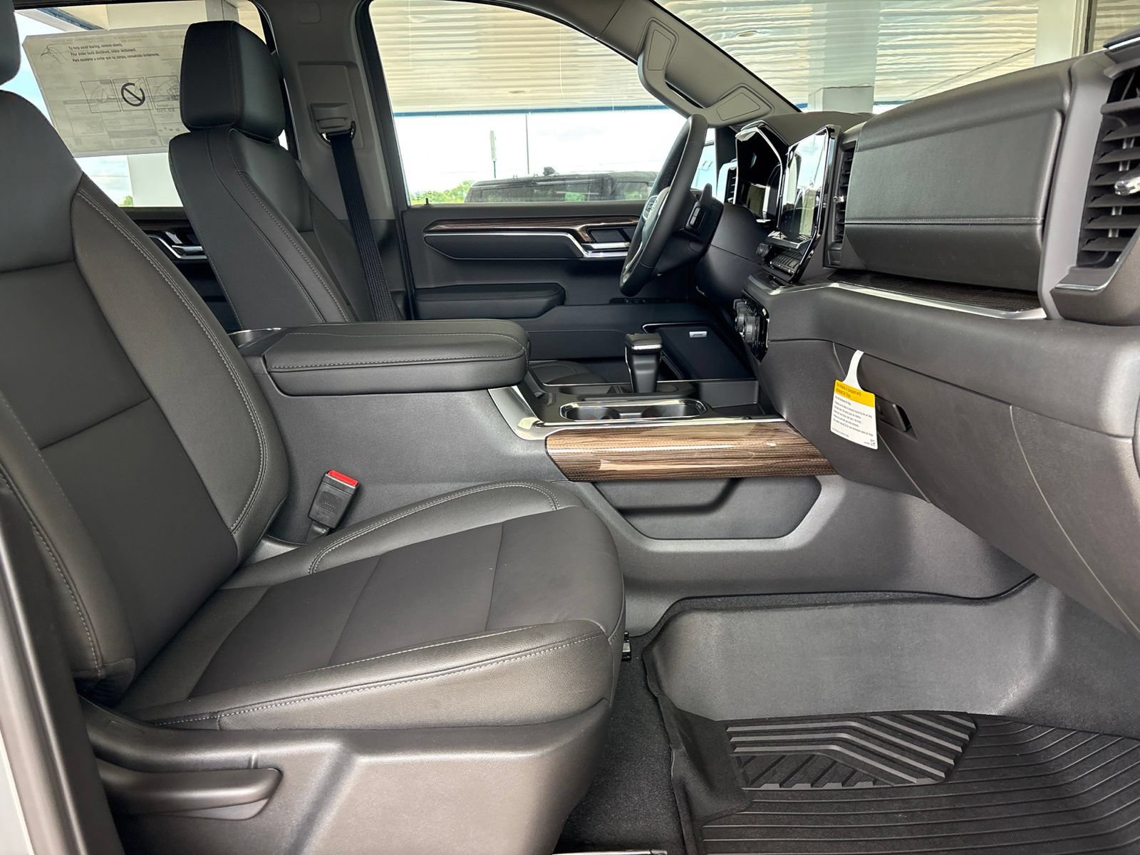 New 2026 Chevrolet Silverado 1500 LT Trail Boss w/ LT Trail Boss Premium Package AWD/4WD image 17