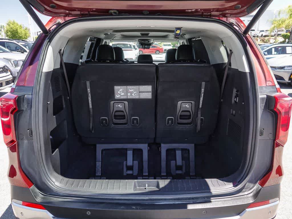 Certified 2025 Kia Carnival SX FWD image 24