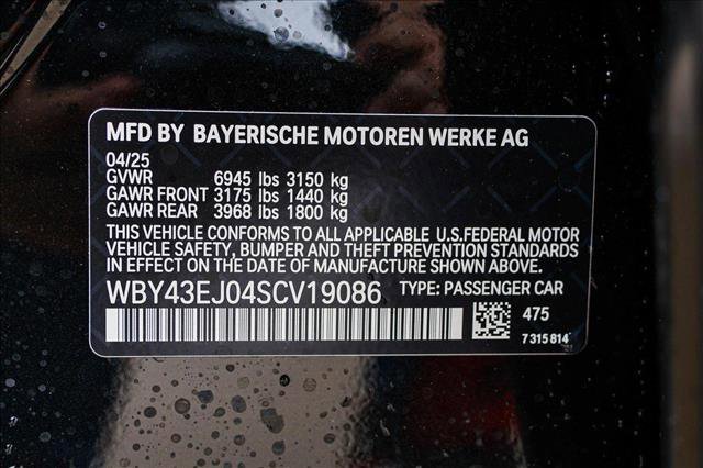 New 2025 BMW i7 eDrive50 w/ Premium Package image 28