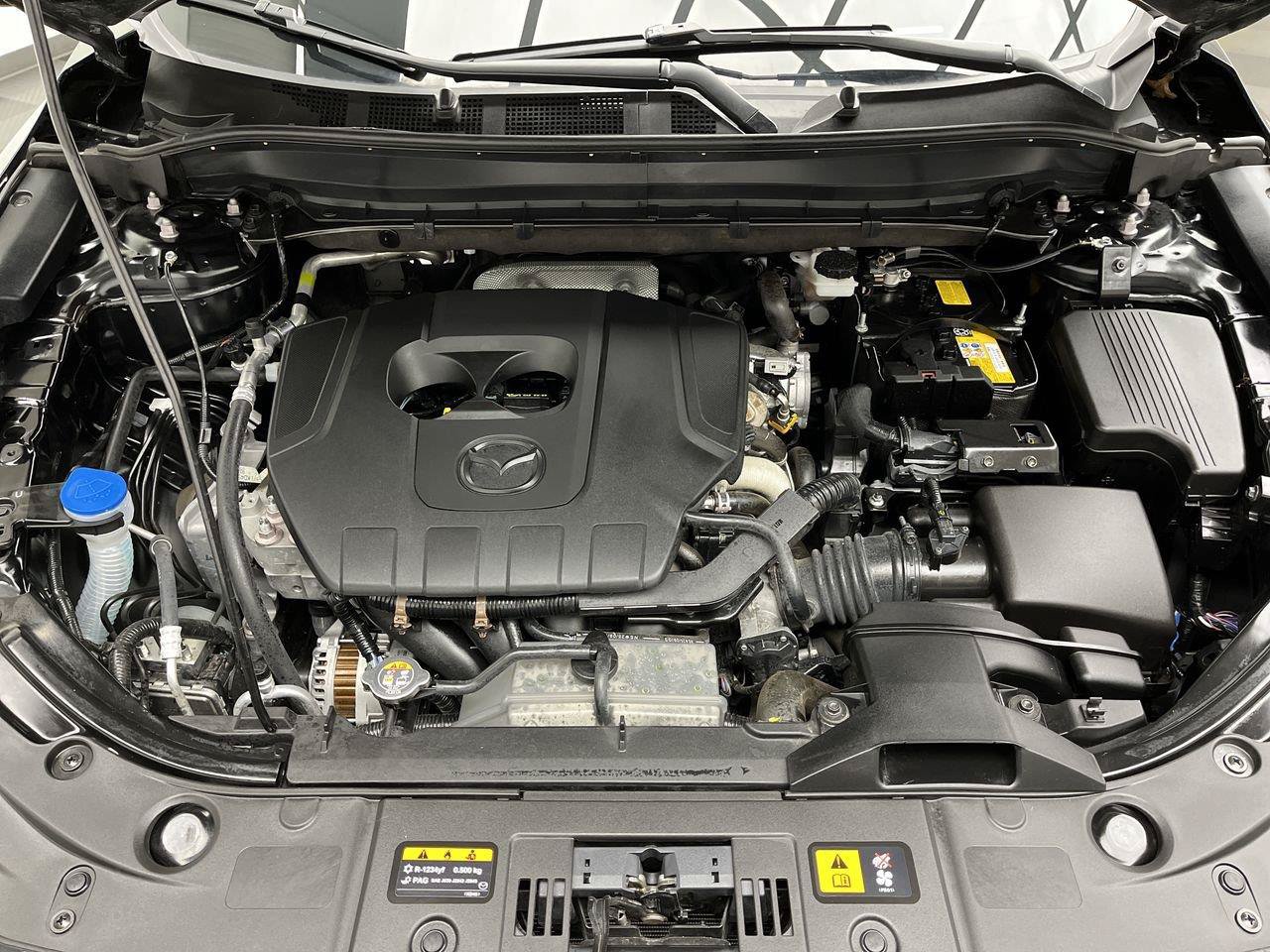 Certified 2025 MAZDA CX-5 Carbon Edition AWD/4WD image 29