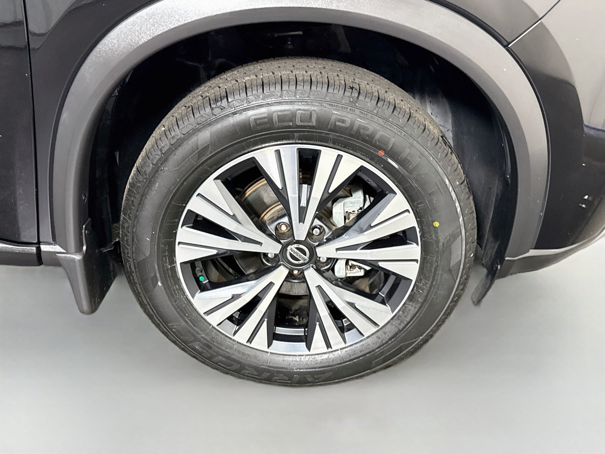 Used 2021 Nissan Rogue SV w/ Premium Package FWD image 32