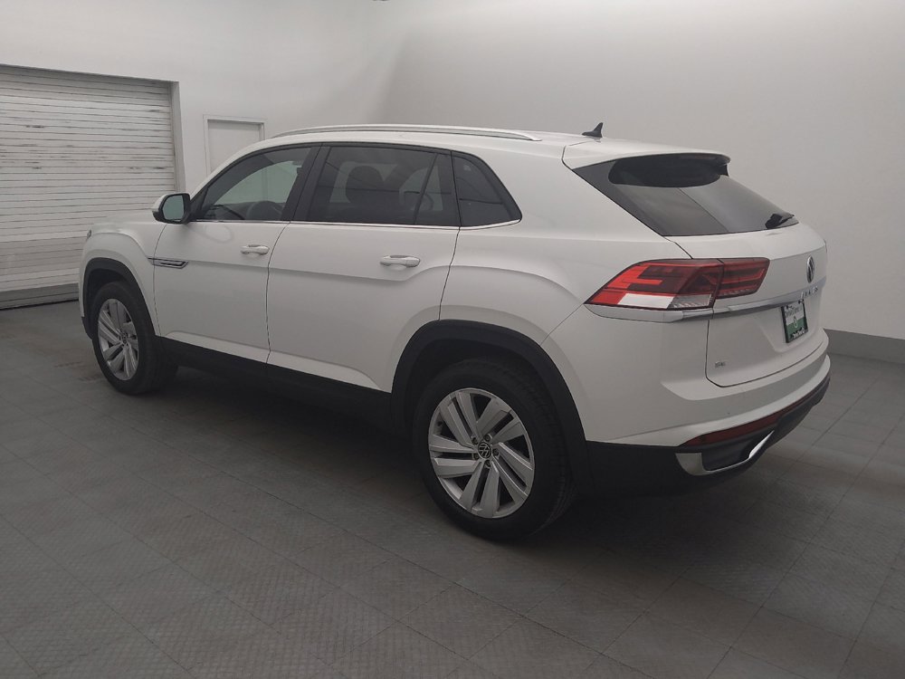 Used 2023 Volkswagen Atlas Cross Sport SE FWD image 3