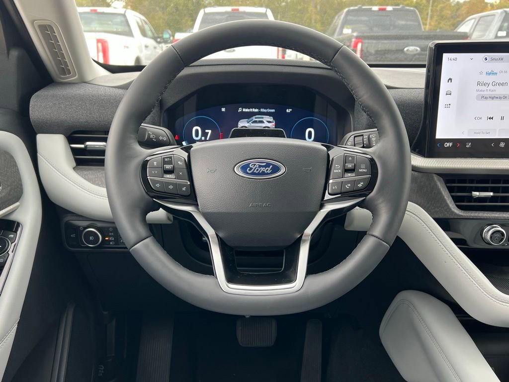 New 2026 Ford Explorer Platinum w/ LUX Leather Package image 35