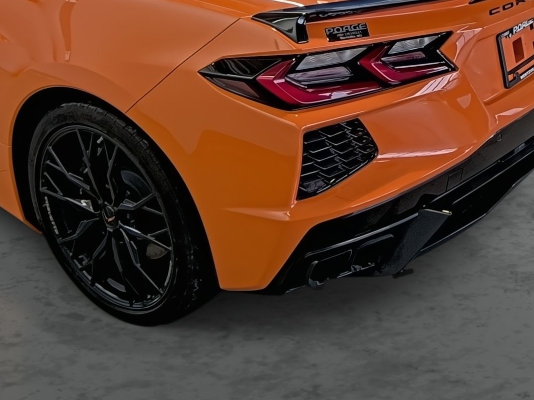 Used 2024 Chevrolet Corvette Stingray Preferred Conv w/ Battery Protection Package image 9