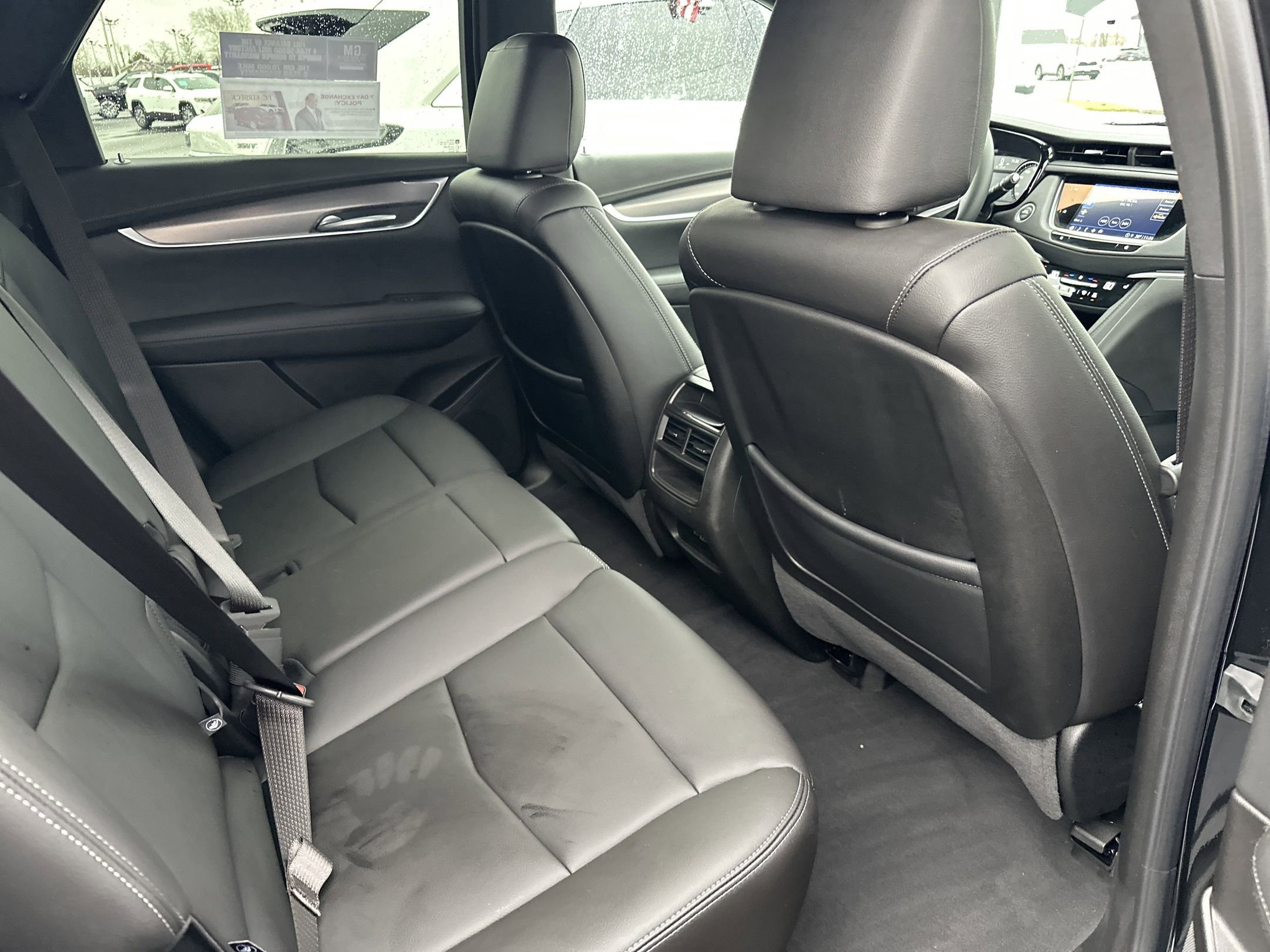 Certified 2024 Cadillac XT5 Luxury w/ LPO, Floor Liner Package image 16