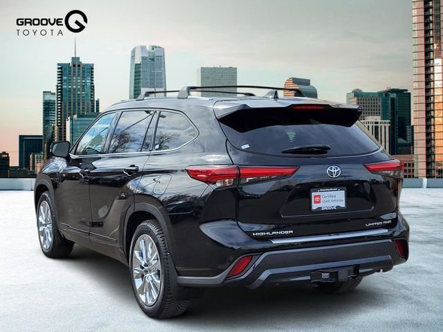 Used 2022 Toyota Highlander Limited image 3