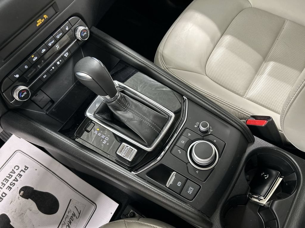 Certified 2021 MAZDA CX-5 Touring w/ Touring Preferred SV Package AWD/4WD image 17
