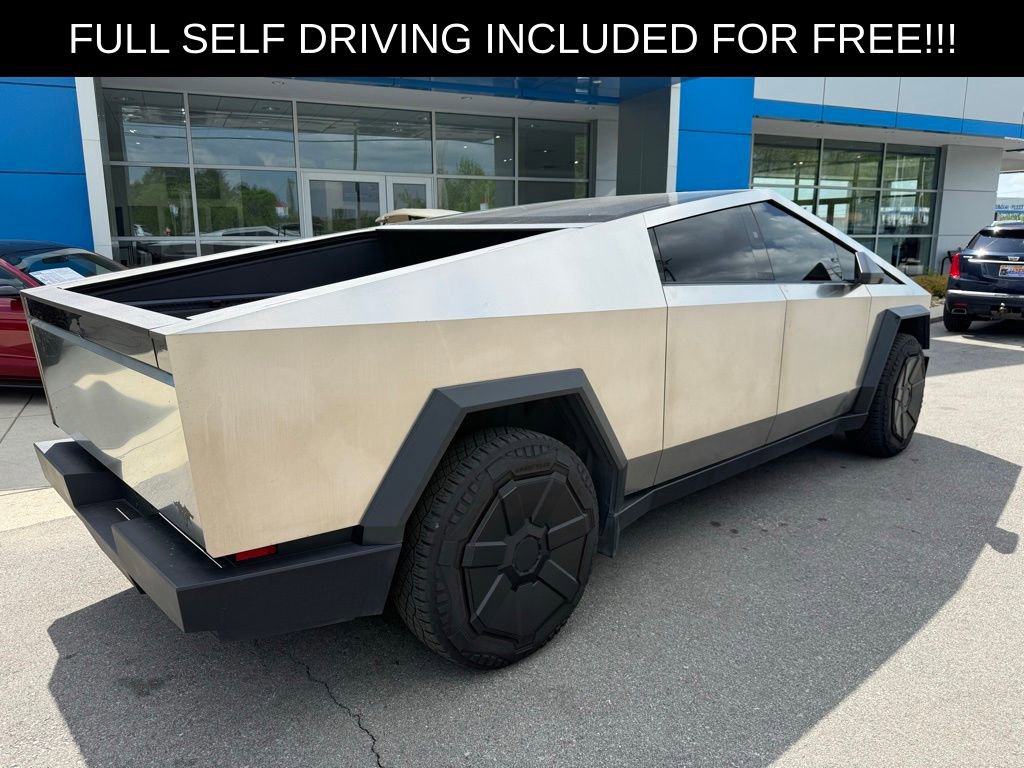 Used 2024 Tesla Cybertruck Cyberbeast AWD/4WD image 3