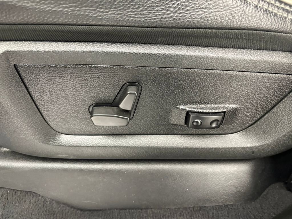 Used 2022 RAM 3500 Limited image 16