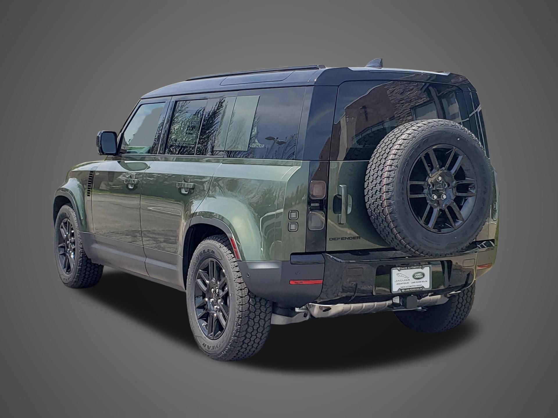 New 2026 Land Rover Defender 110 S AWD/4WD image 7