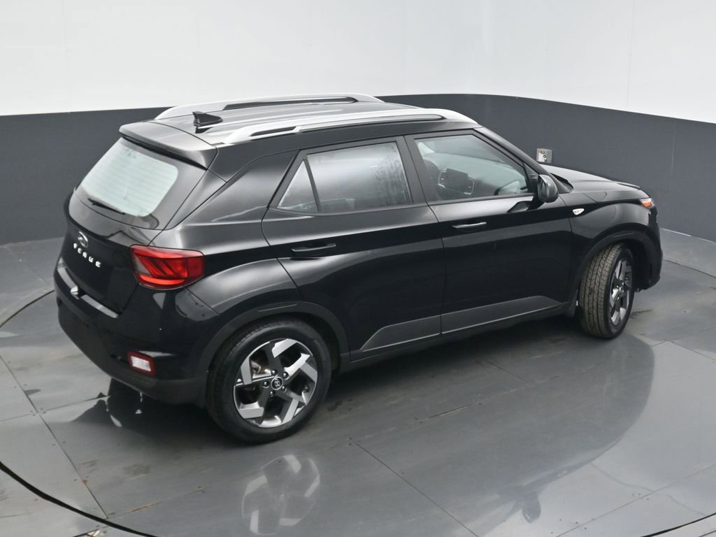 Used 2022 Hyundai Venue SEL image 44