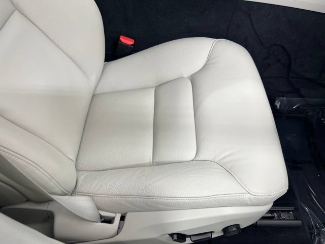 Used 2024 Volvo XC60 B5 Core w/ Protection Package Premier AWD/4WD image 25
