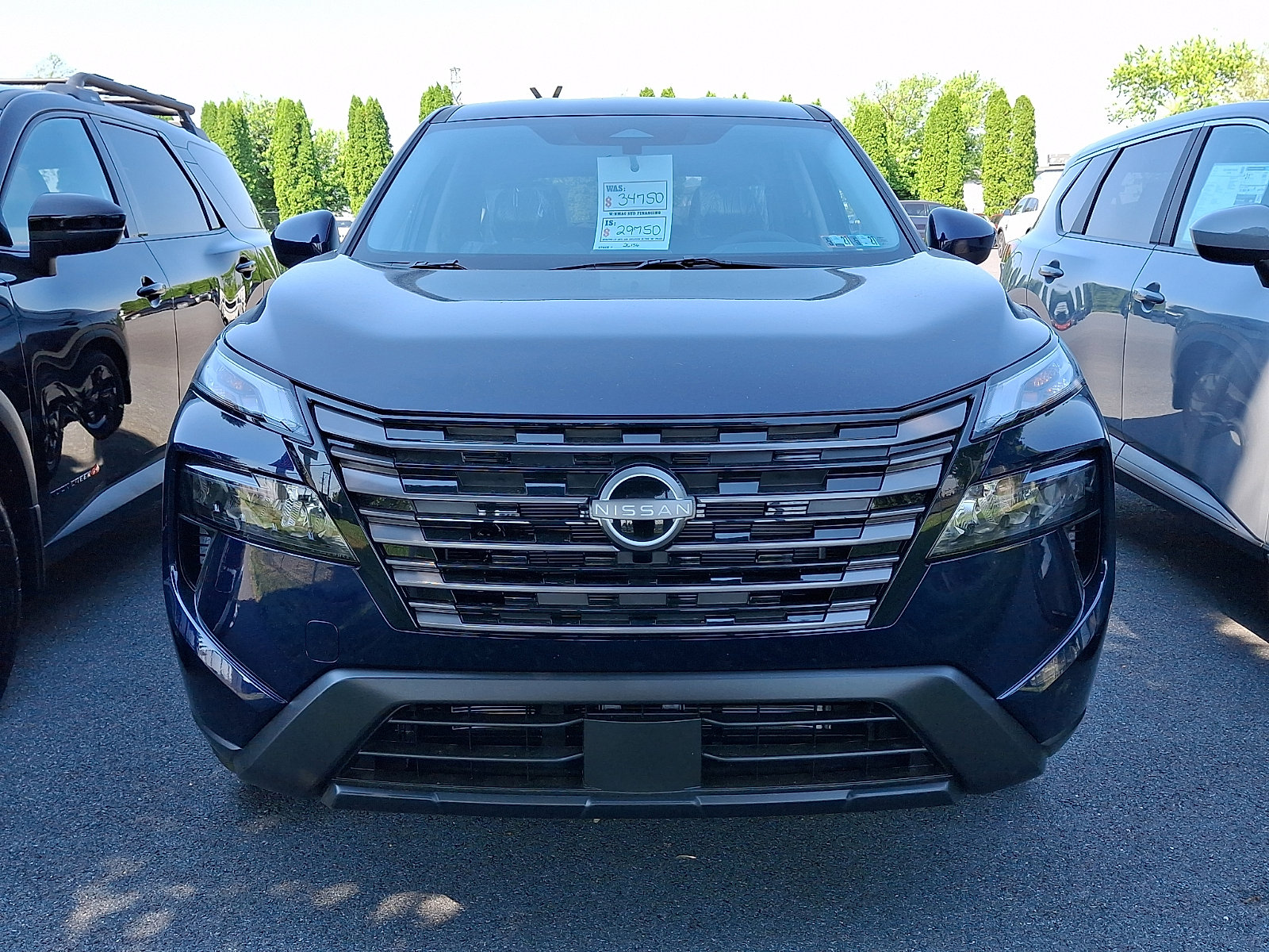 New 2026 Nissan Rogue SV w/ Cold Weather Package AWD/4WD image 2