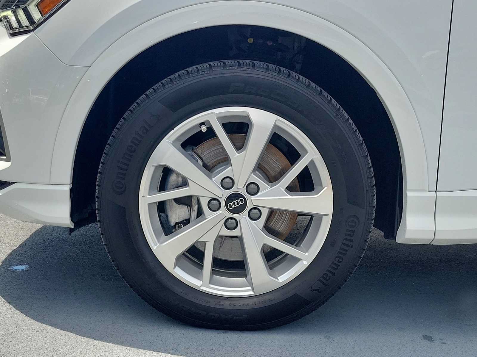 Certified 2024 Audi Q3 2.0T Premium w/ Convenience Package AWD/4WD image 12