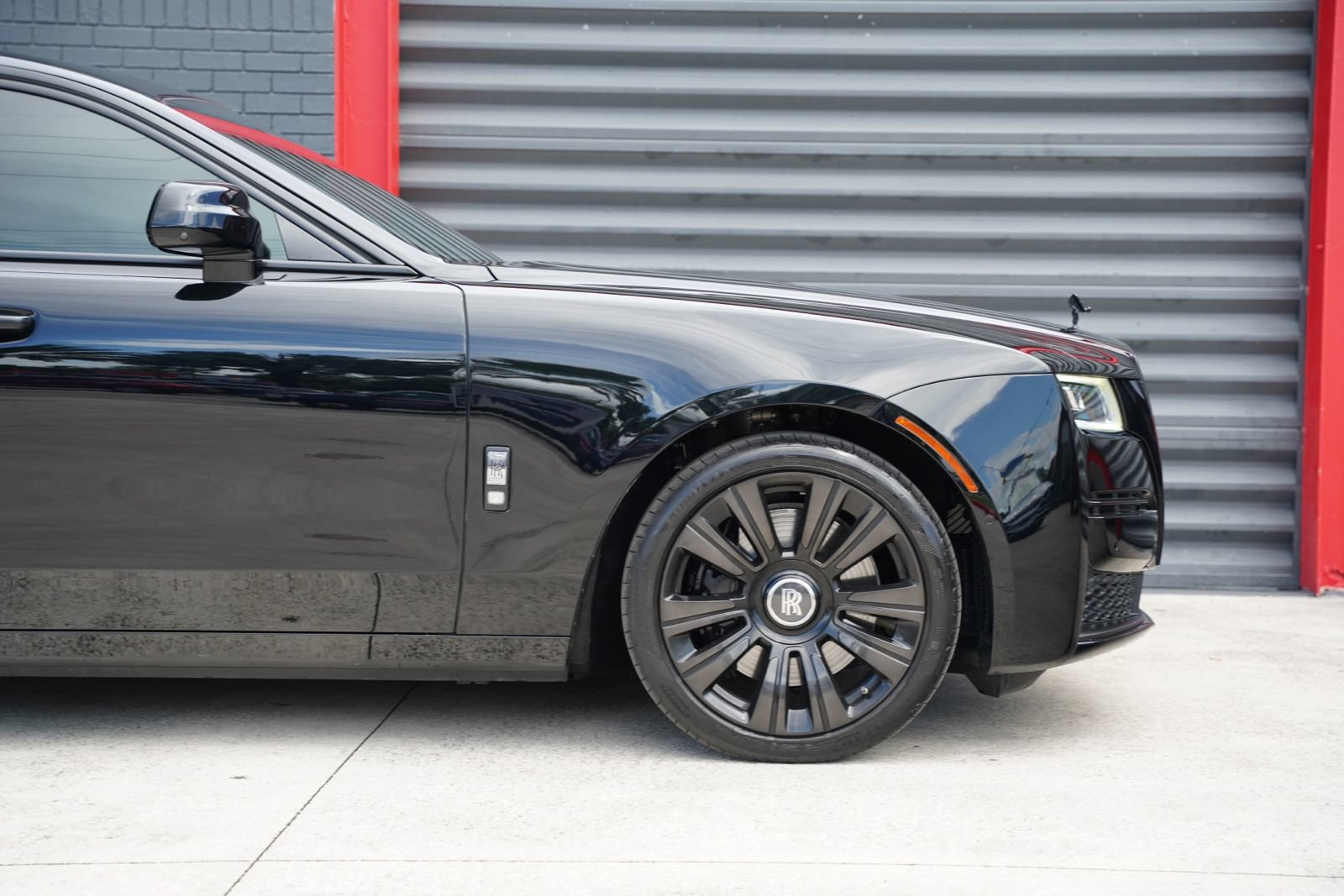 Used 2022 Rolls-Royce Ghost w/ Ghost Package AWD/4WD image 4