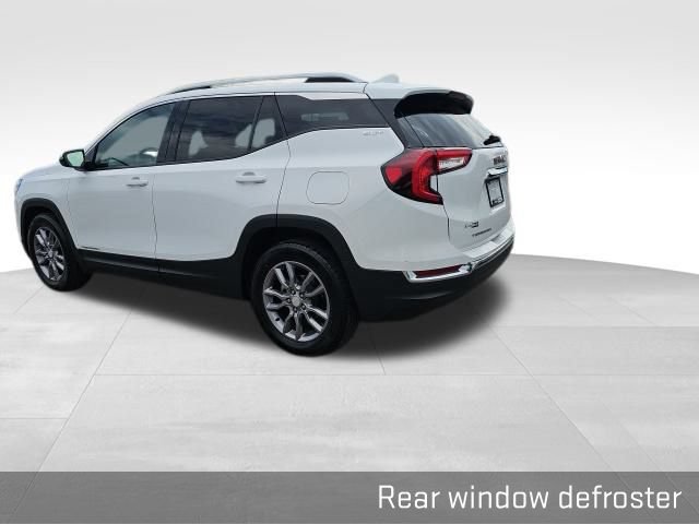 Used 2024 GMC Terrain SLT FWD image 18
