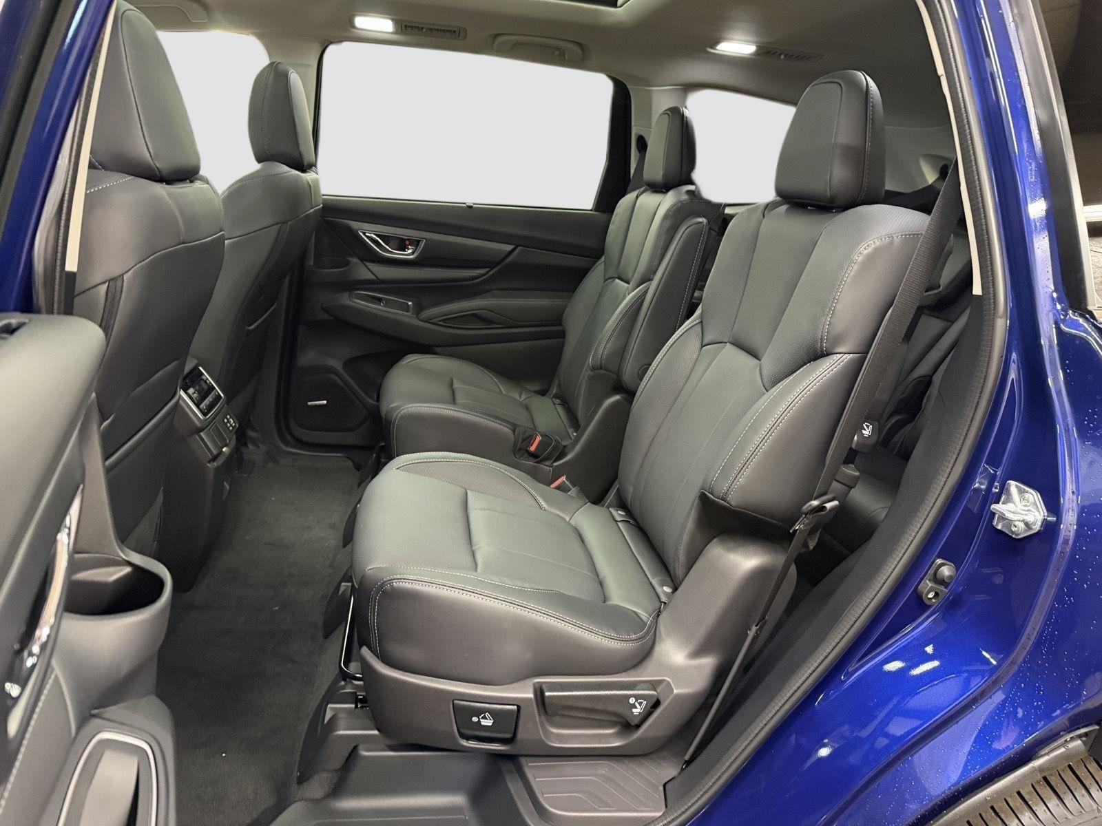 Used 2026 Subaru Ascent Limited AWD/4WD image 29