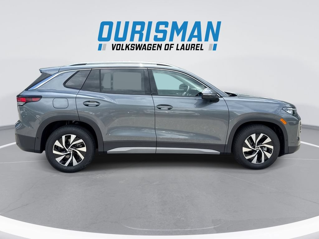 New 2026 Volkswagen Tiguan S FWD image 9