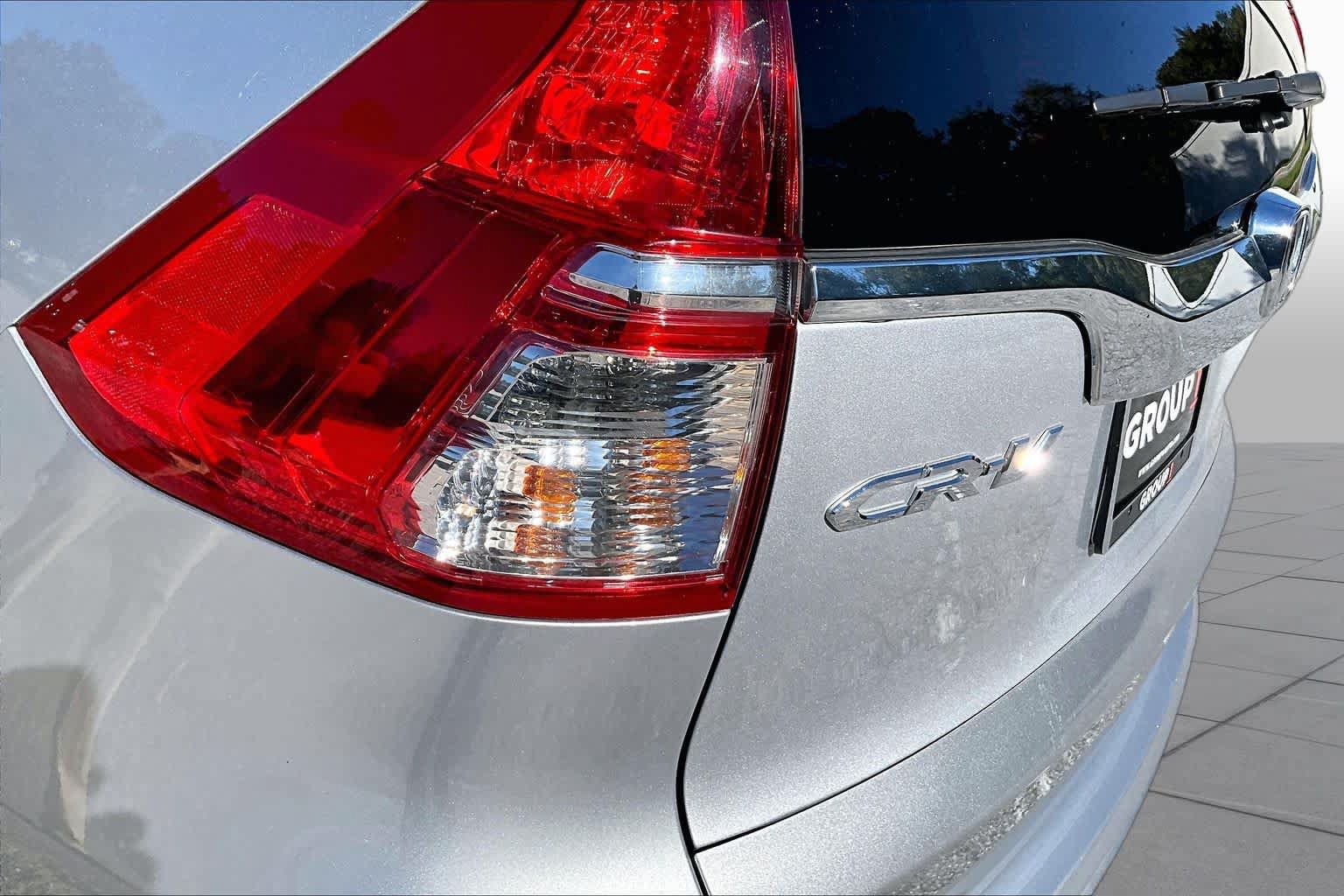 Used 2015 Honda CR-V Touring image 28