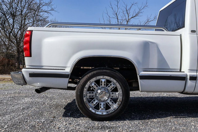 Used 1989 Chevrolet Silverado 1500 2WD Regular Cab image 10