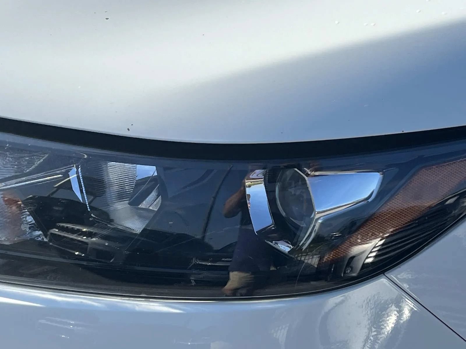 Used 2022 Nissan Rogue Sport S FWD image 9