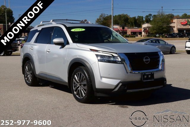 Used 2022 Nissan Pathfinder SL w/ SL Premium Package