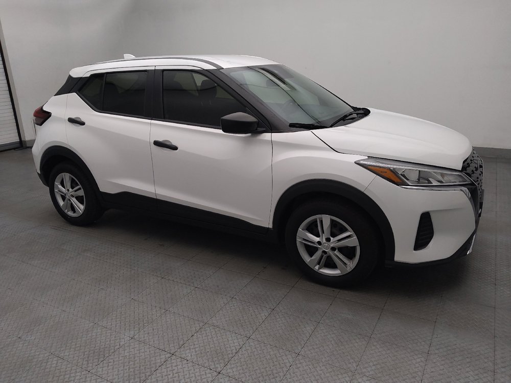 Used 2023 Nissan Kicks S FWD image 11
