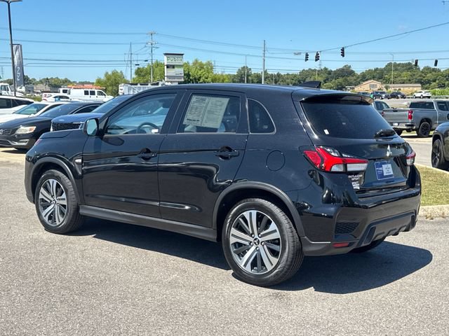 Used 2024 Mitsubishi Outlander Sport ES AWD/4WD image 3