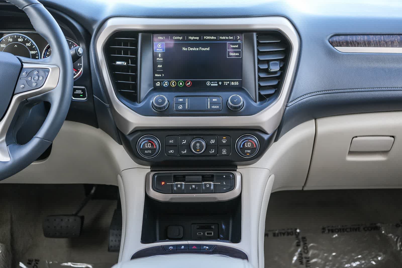 Used 2023 GMC Acadia Denali AWD/4WD image 10