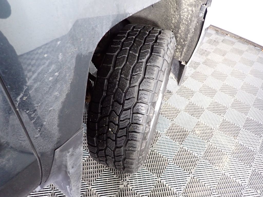 Used 2017 Chevrolet Silverado 2500 W/T w/ Snow Plow Prep Package image 31