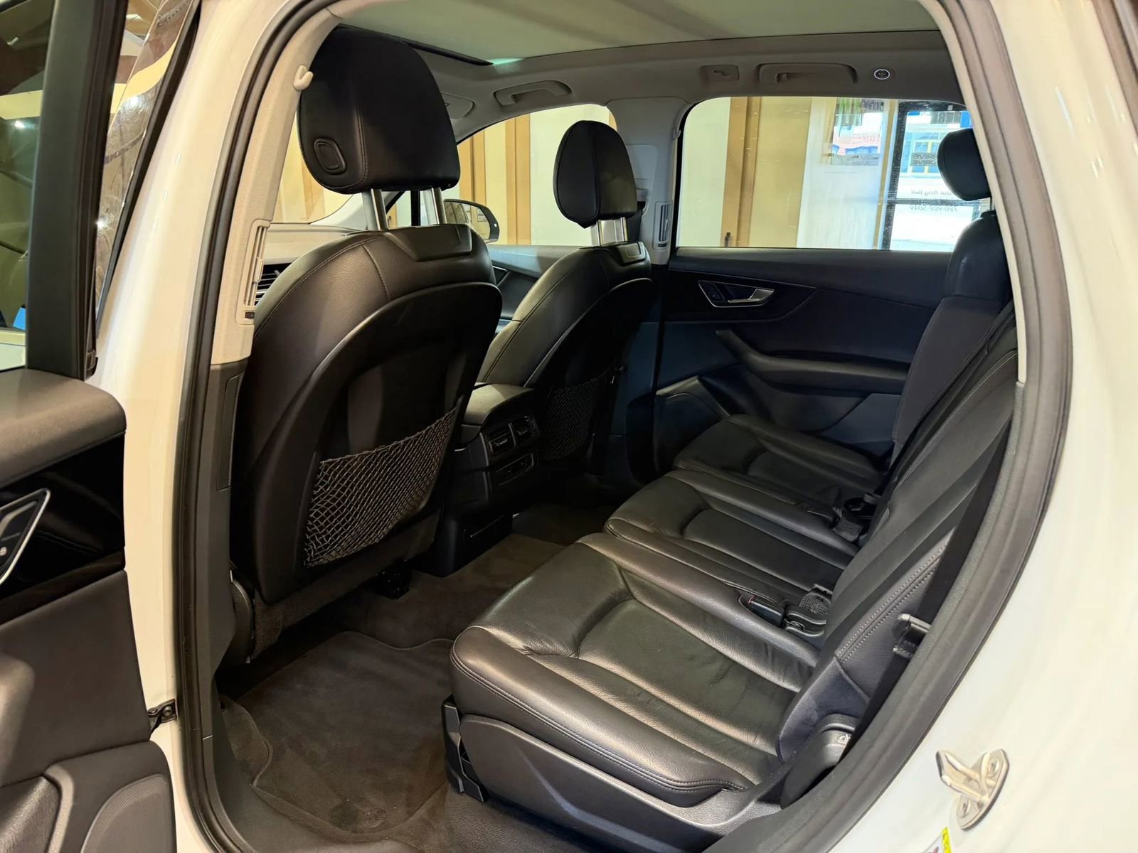 Used 2017 Audi Q7 3.0T Premium image 14