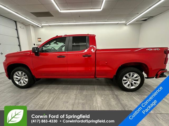 Used 2020 Chevrolet Silverado 1500 Custom w/ Custom Value Package image 2