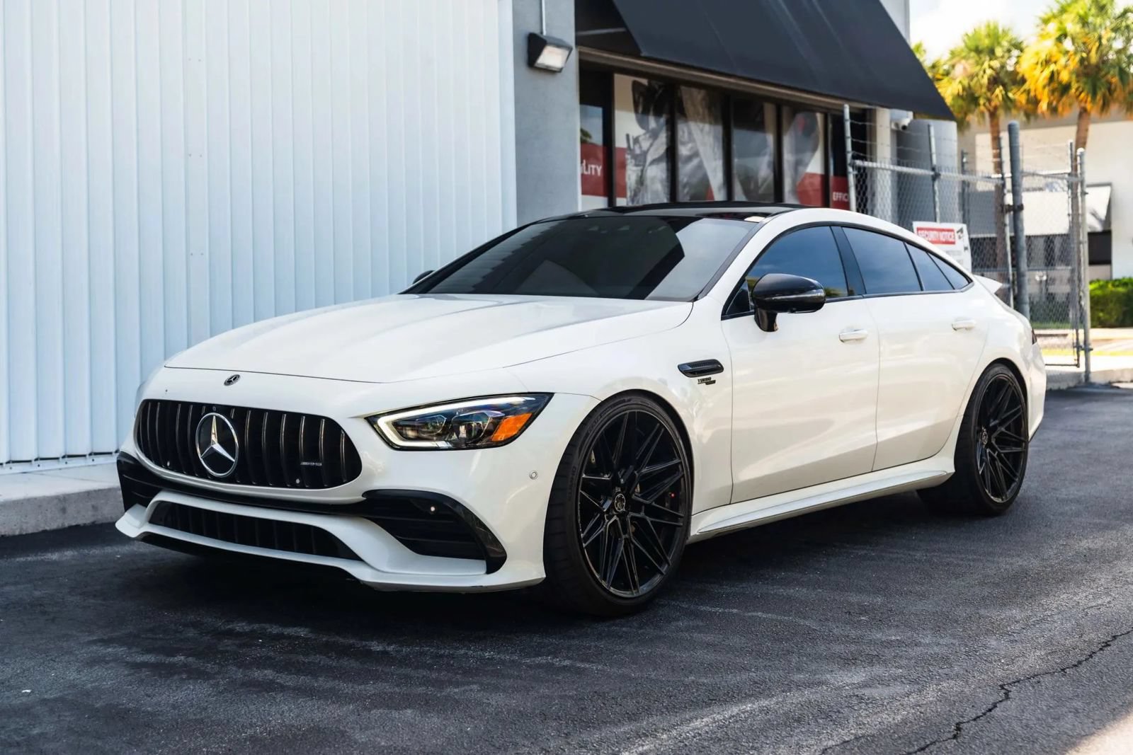 Used 2022 Mercedes-Benz AMG GT 43 image 3
