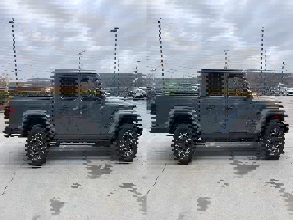 New 2026 Jeep Gladiator Sport image 21