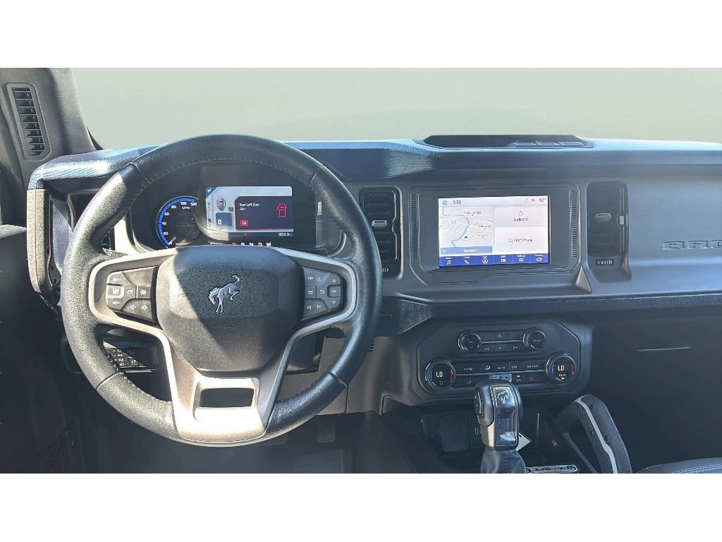 Used 2023 Ford Bronco Outer Banks AWD/4WD image 14