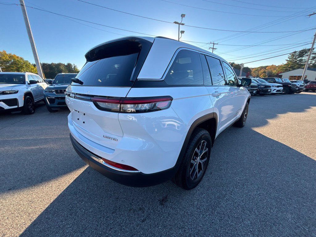 Certified 2025 Jeep Grand Cherokee Limited AWD/4WD image 5