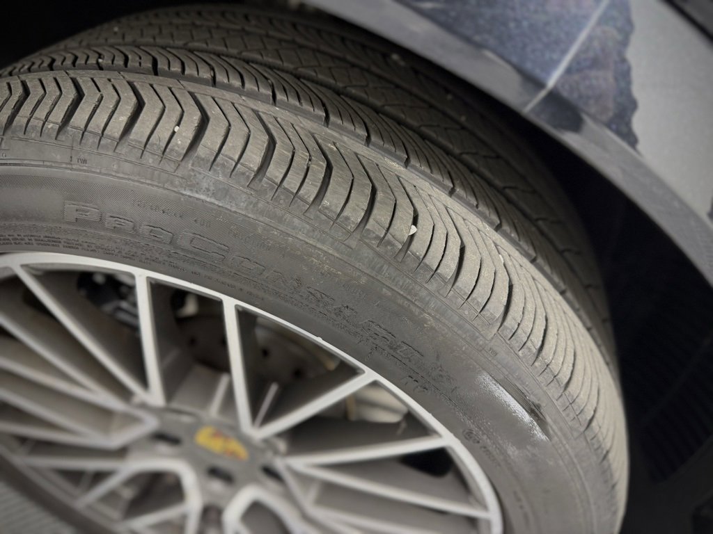 Certified 2023 Porsche Cayenne S image 18