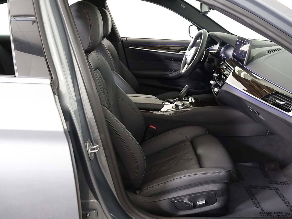Used 2023 BMW 530i xDrive w/ Convenience Package image 34