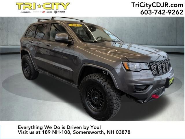 Used 2019 Jeep Grand Cherokee Altitude image 7